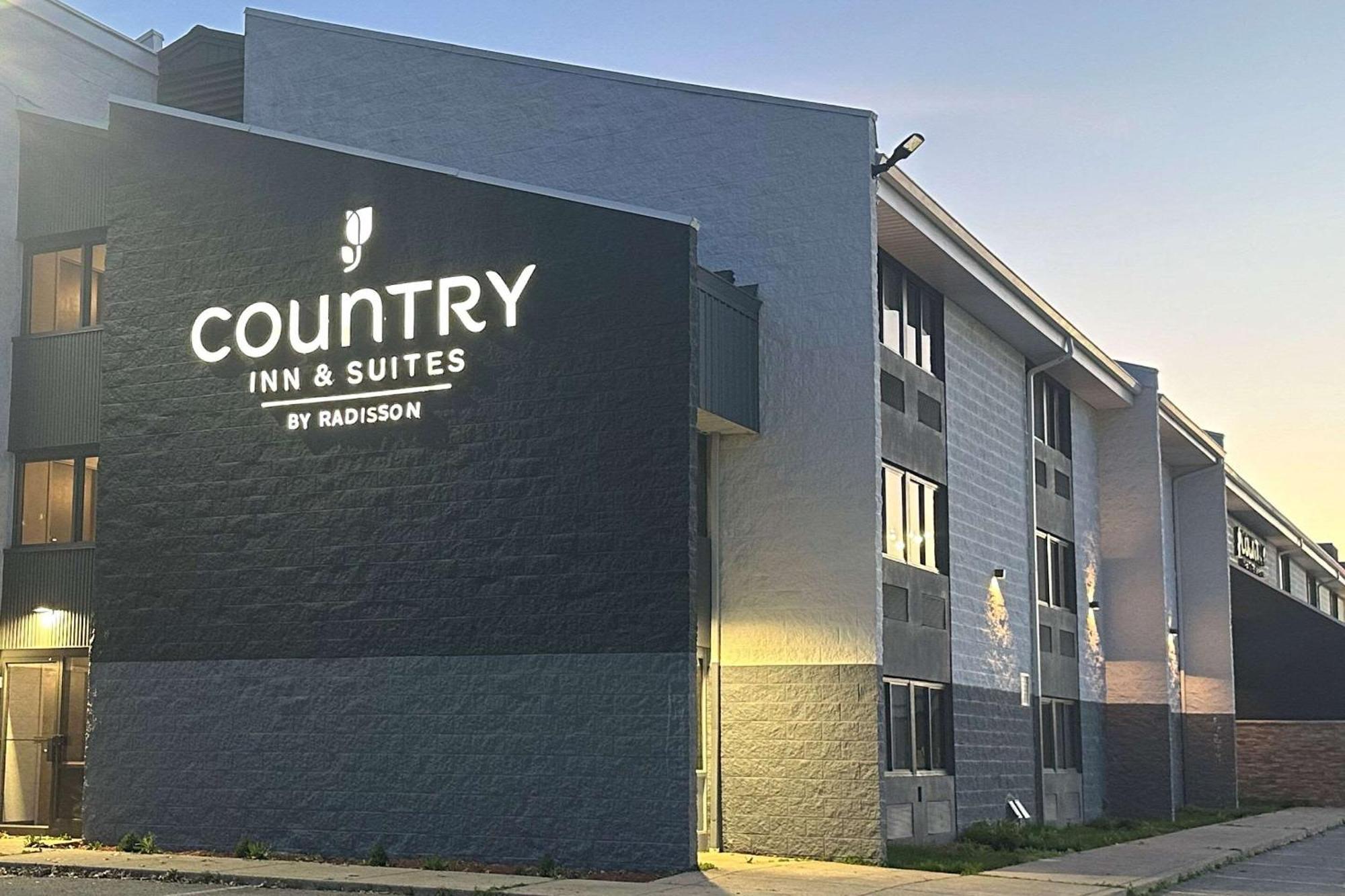 Country Inn & Suites By Radisson, Dunbar - Charleston Extérieur photo