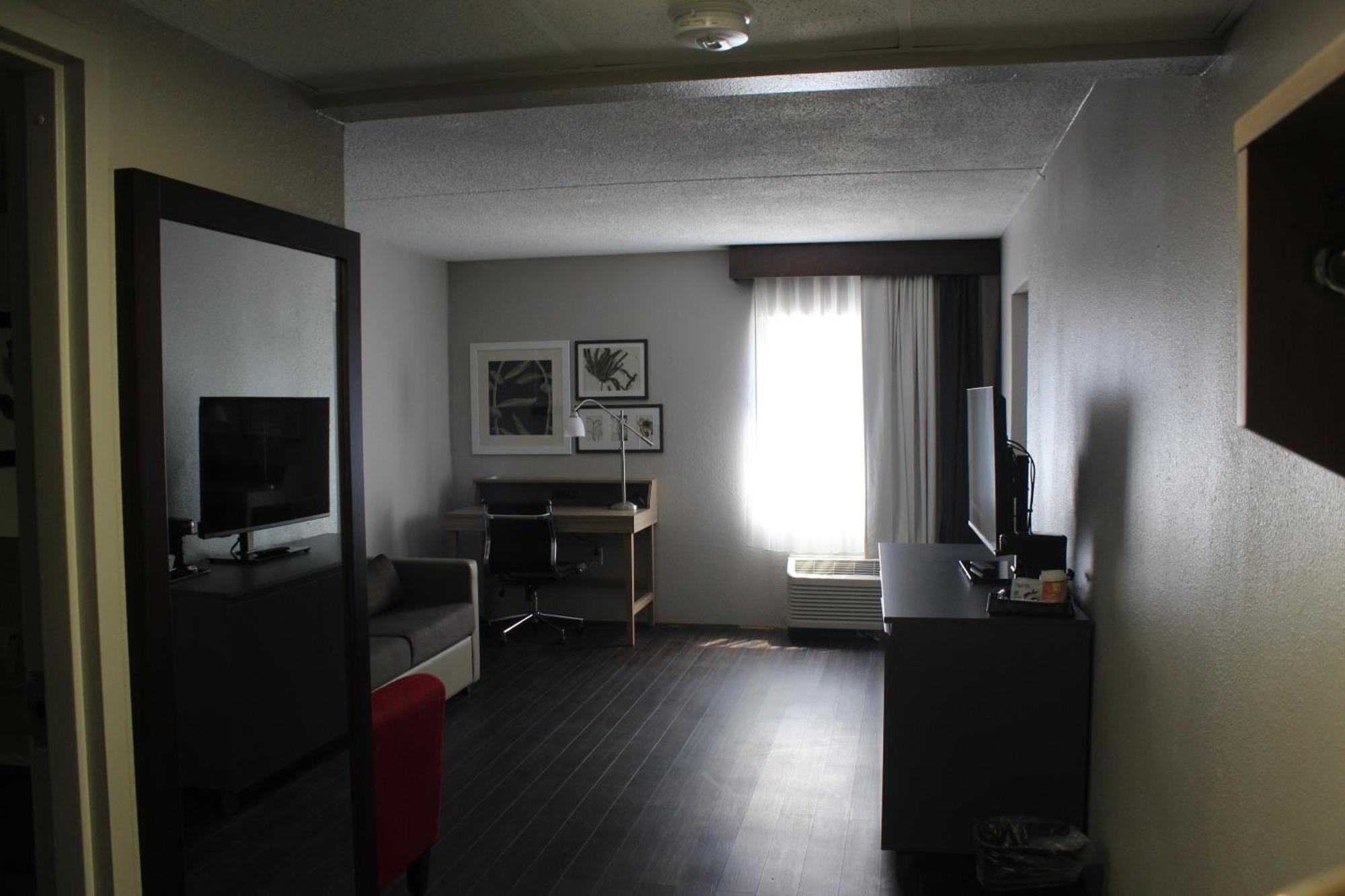 Country Inn & Suites By Radisson, Dunbar - Charleston Extérieur photo