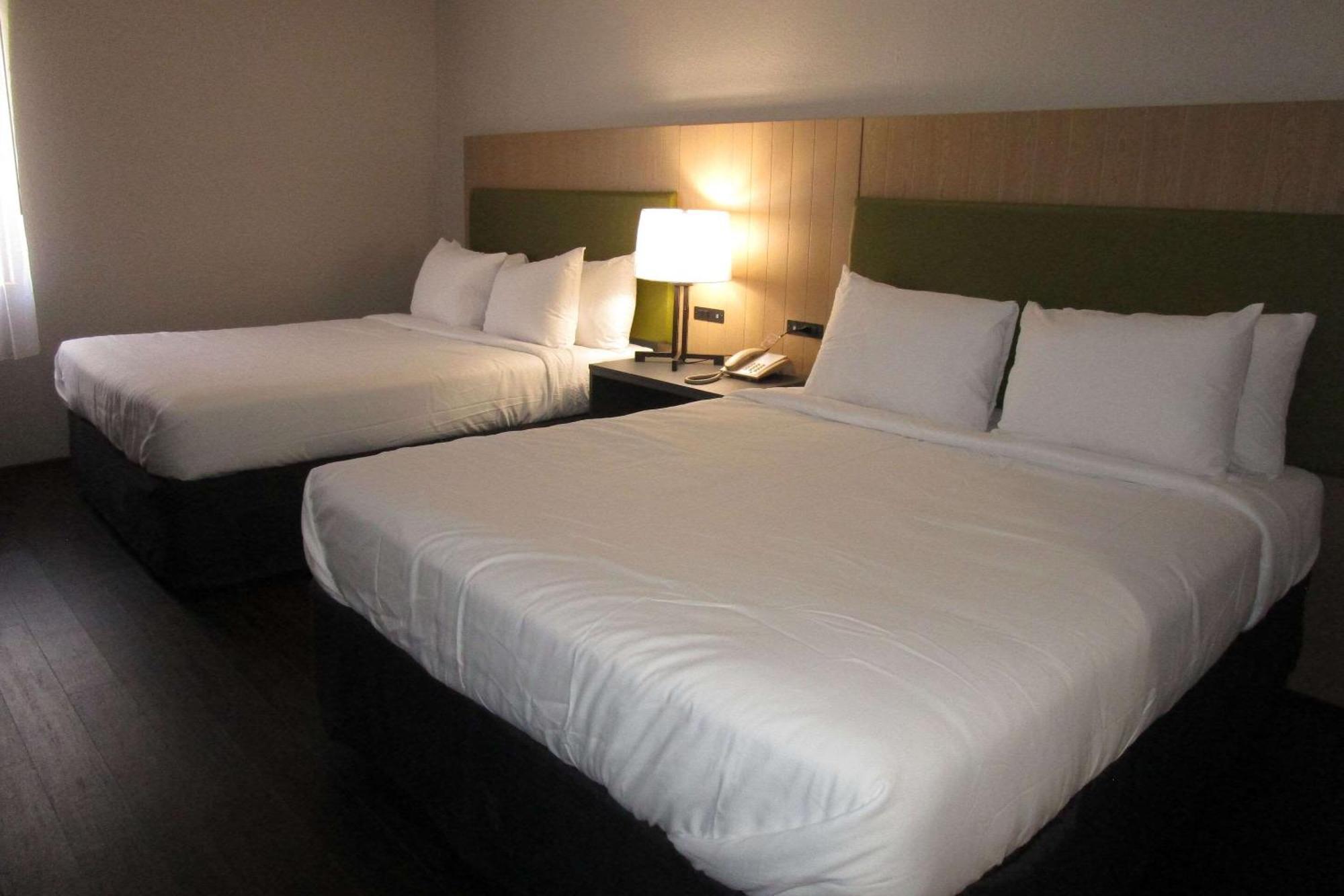 Country Inn & Suites By Radisson, Dunbar - Charleston Extérieur photo
